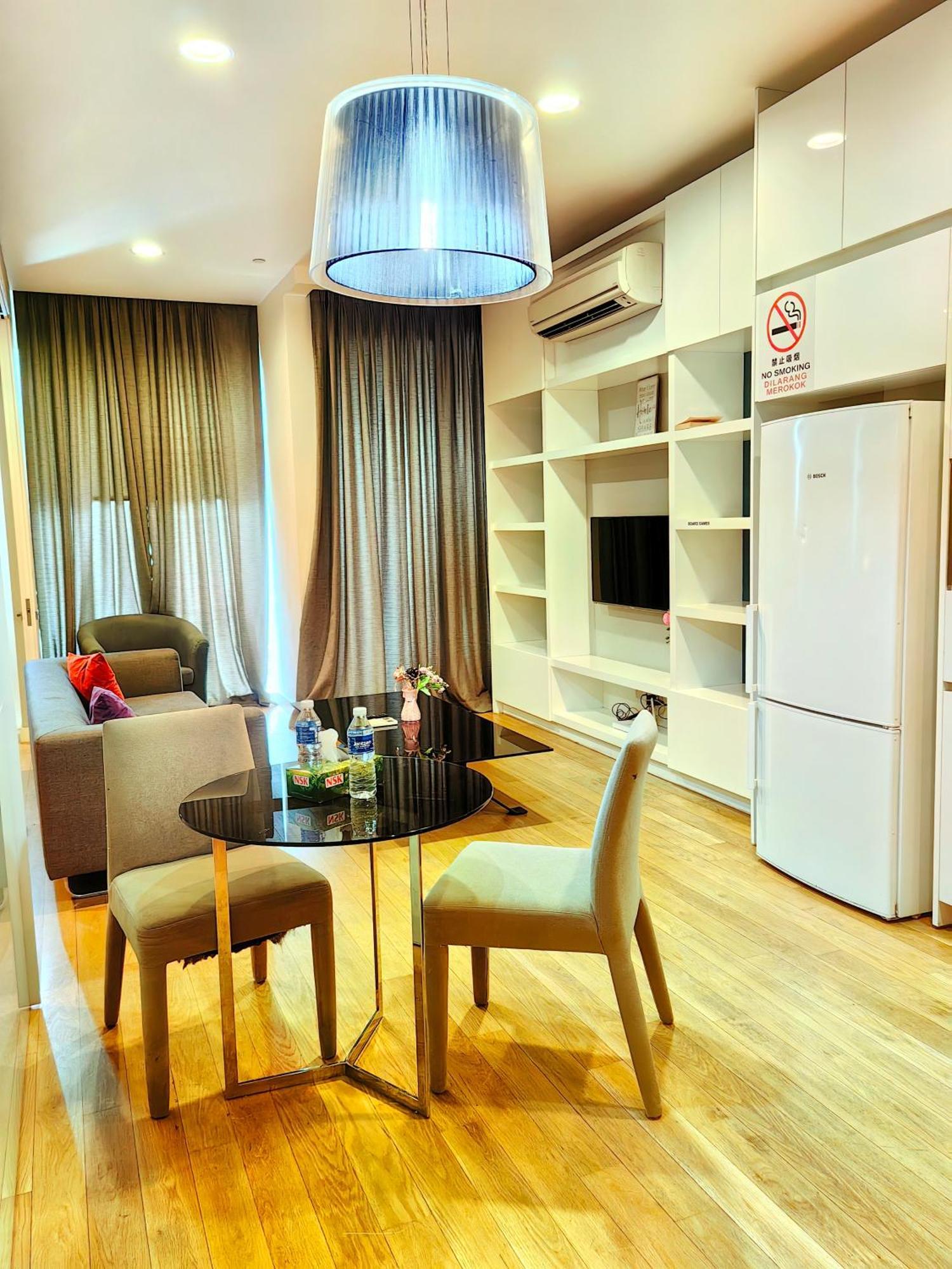 Platinum Suites Klcc By Moonorchid Куала-Лумпур Экстерьер фото